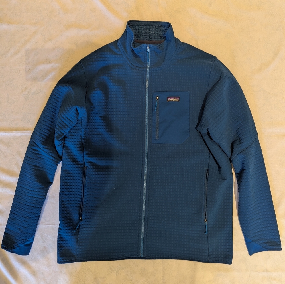 Patagonia Men's R2 Tech Fleece Jacket